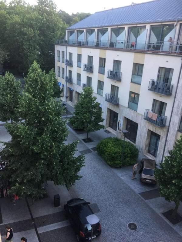 Апартаменты Geri Apartman Хевиз Экстерьер фото
